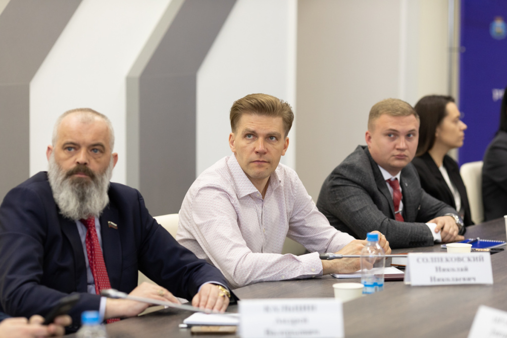 Руководство Корпорации МСП встретились с псковским предпринимательским сообществом